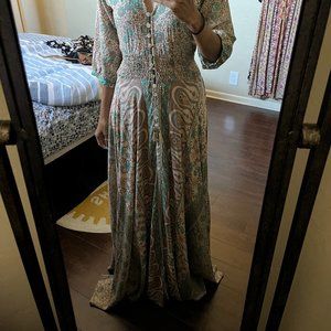 ISO/SWAP Spell Boho Blossom Sage Gown looking for XS original only